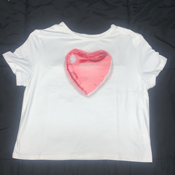 Pink Heart Crop - Picture 3 of 3